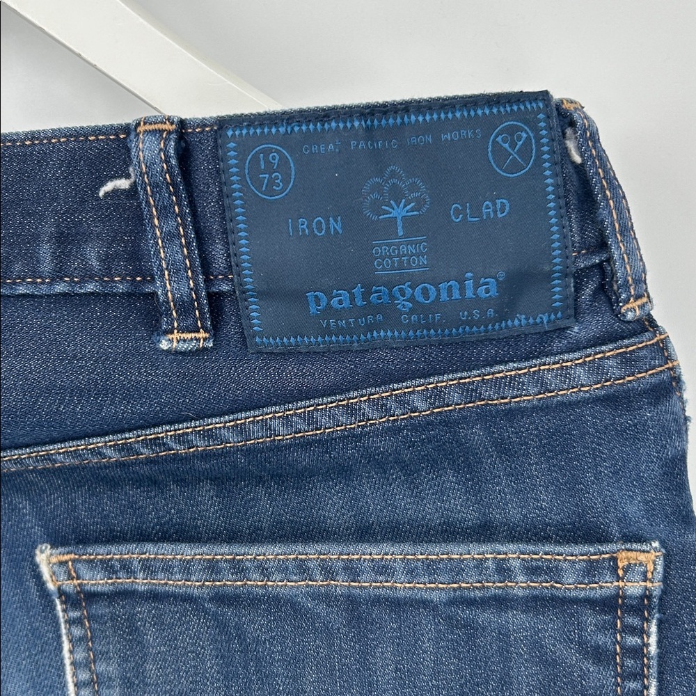 Patagonia Worn Wear Straight Fit Men's Jeans Dark Wash Size 32 X 30 - Picture 7 of 12